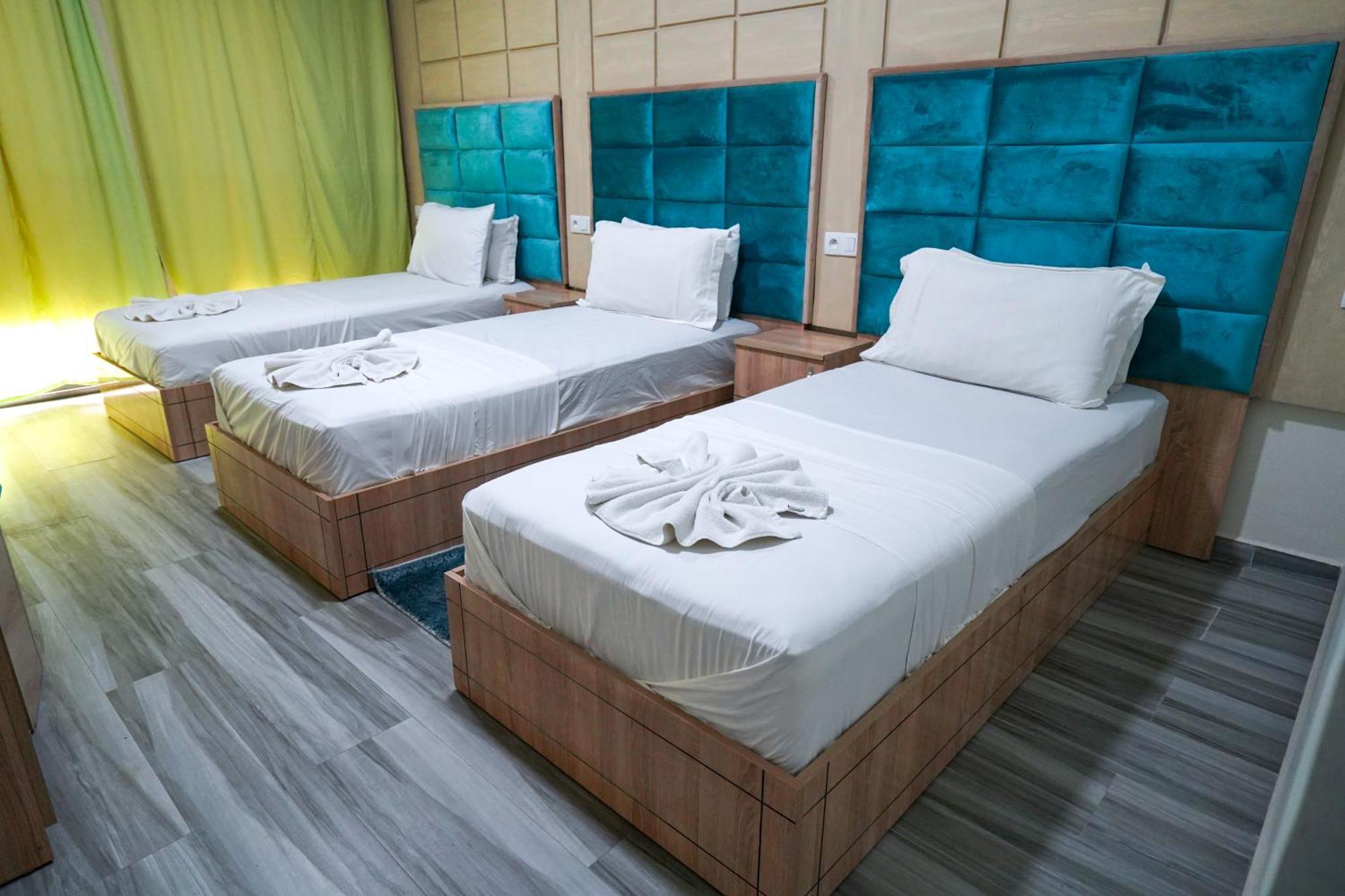 Fekri Hotel Мекнес Экстерьер фото